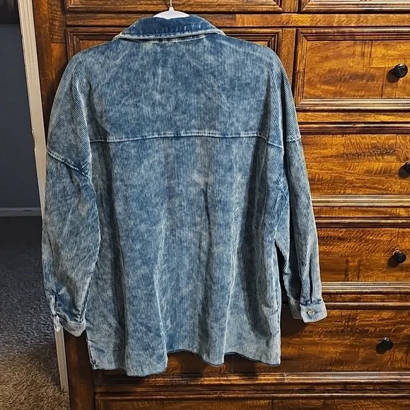 ZENANA Nwots womens Sz Medium Teal Blue Mineral Washed Corduroy Shacket!! - Picture 5 of 8